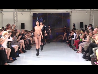charlie le mindu ss12 paris nude model on the catwalk
